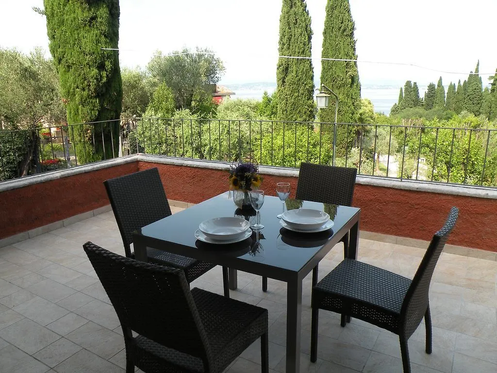 Villa Paradiso Apartment 시르미오네