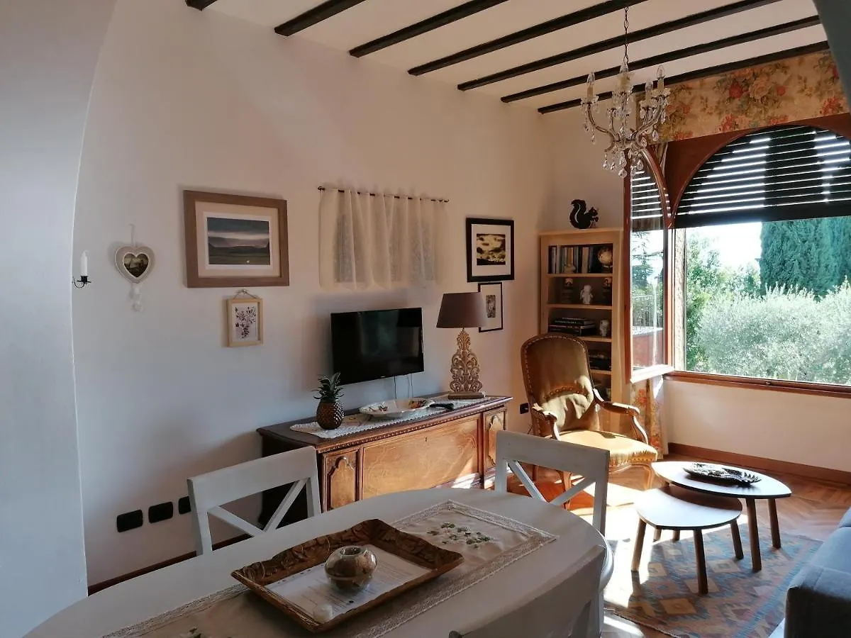 Villa Paradiso Apartment 시르미오네